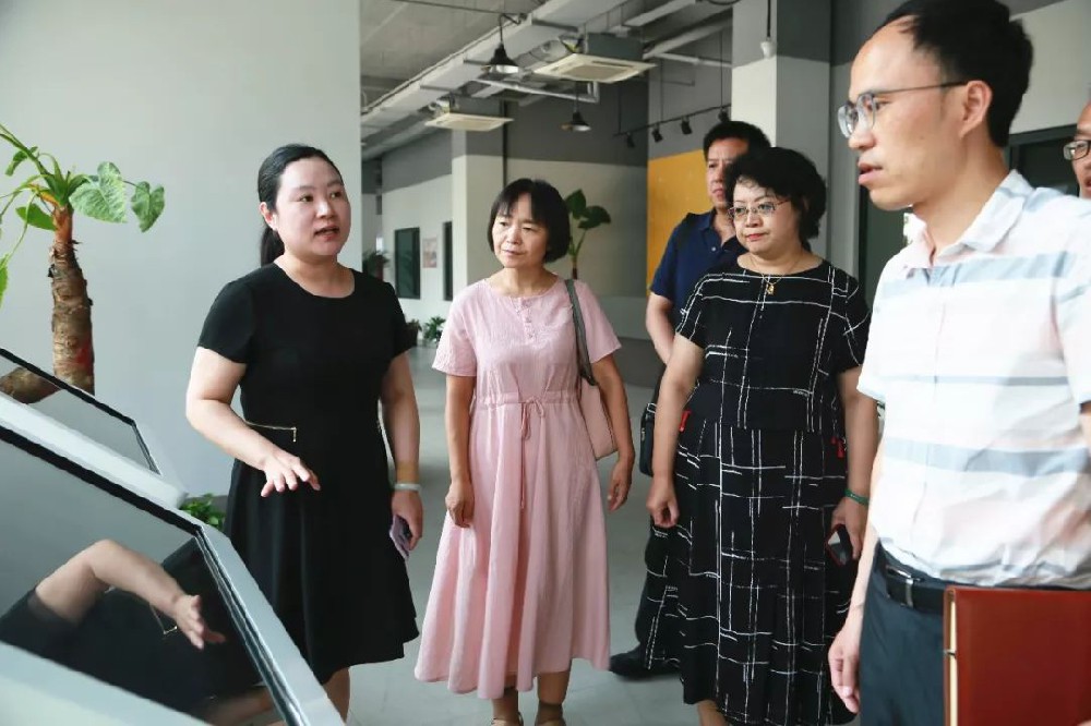 人妻少妇av无码一区二区